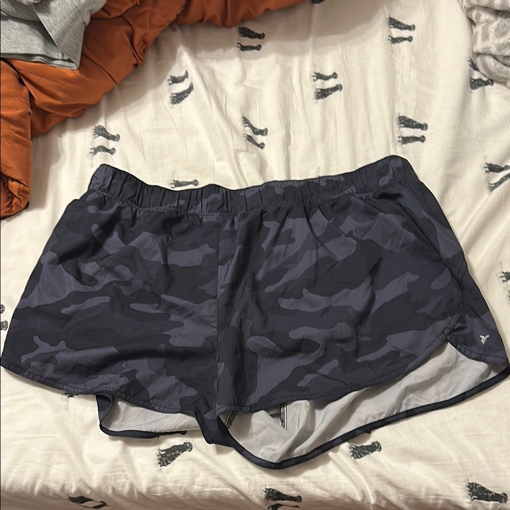 Old Navy Athletic Shorts Gray and Black Lightweight Design